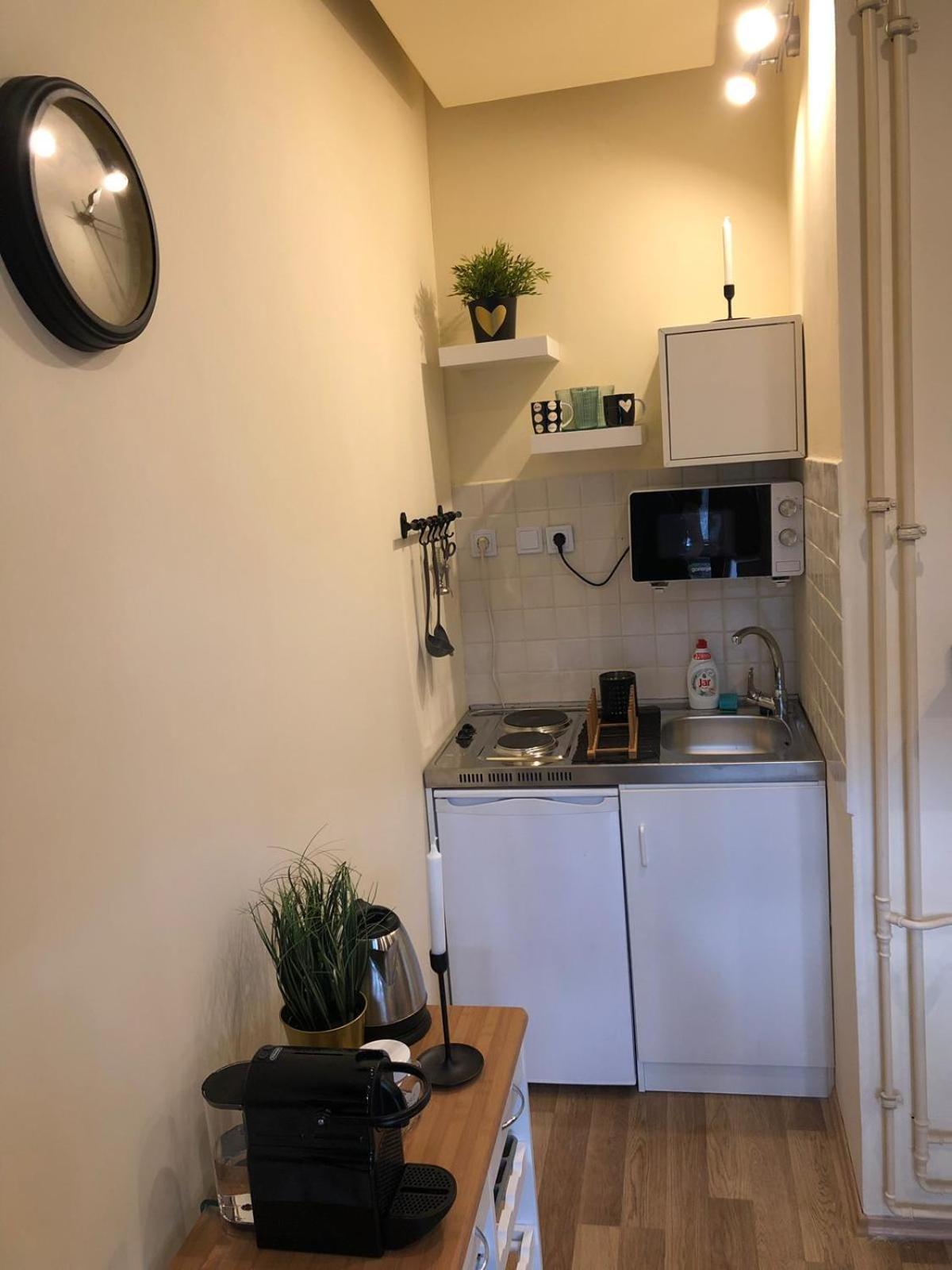 Black & White • Black Apartment *